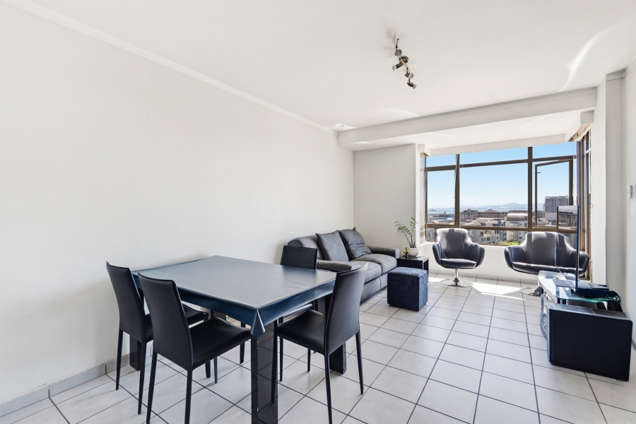 2 Bedroom Property for Sale in Green Point Western Cape